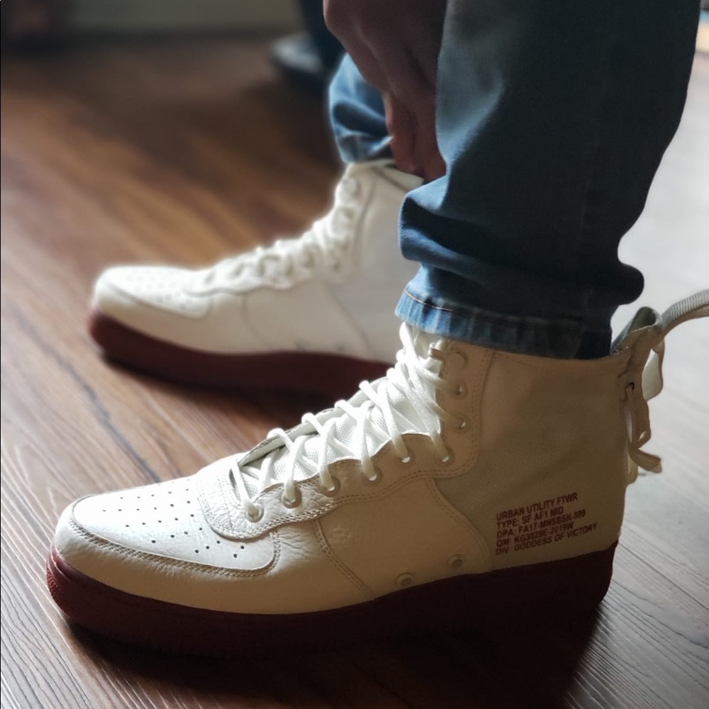 Hightop Nike Airforce 1